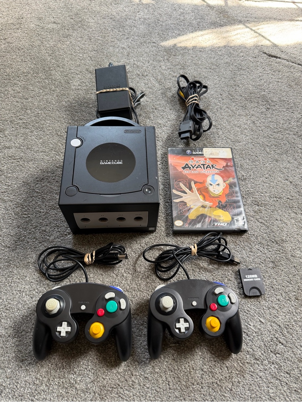 Nintendo Gamecube console with 2 controllers & 1 game bundle